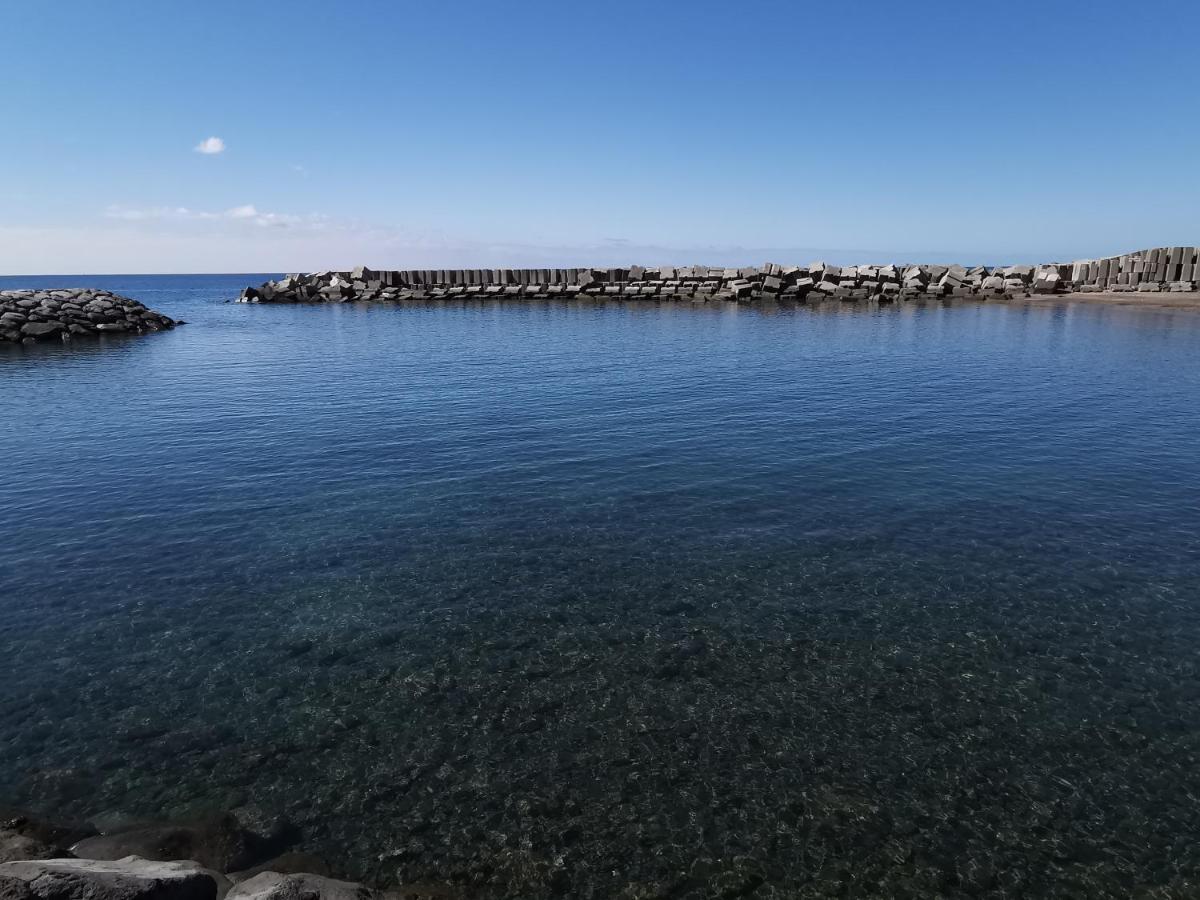 Charming Studios In Calheta Beach - Villa Esmeralda Экстерьер фото