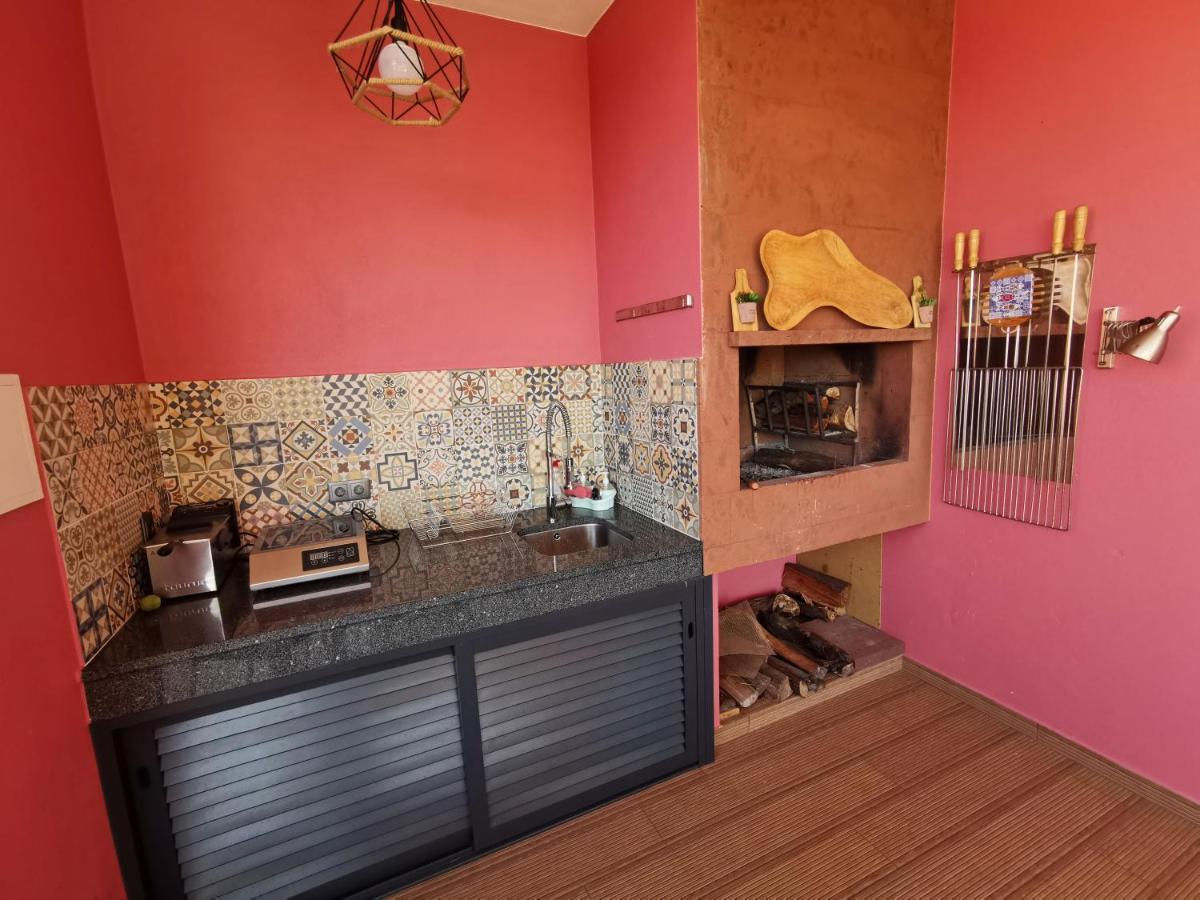 Charming Studios In Calheta Beach - Villa Esmeralda Экстерьер фото