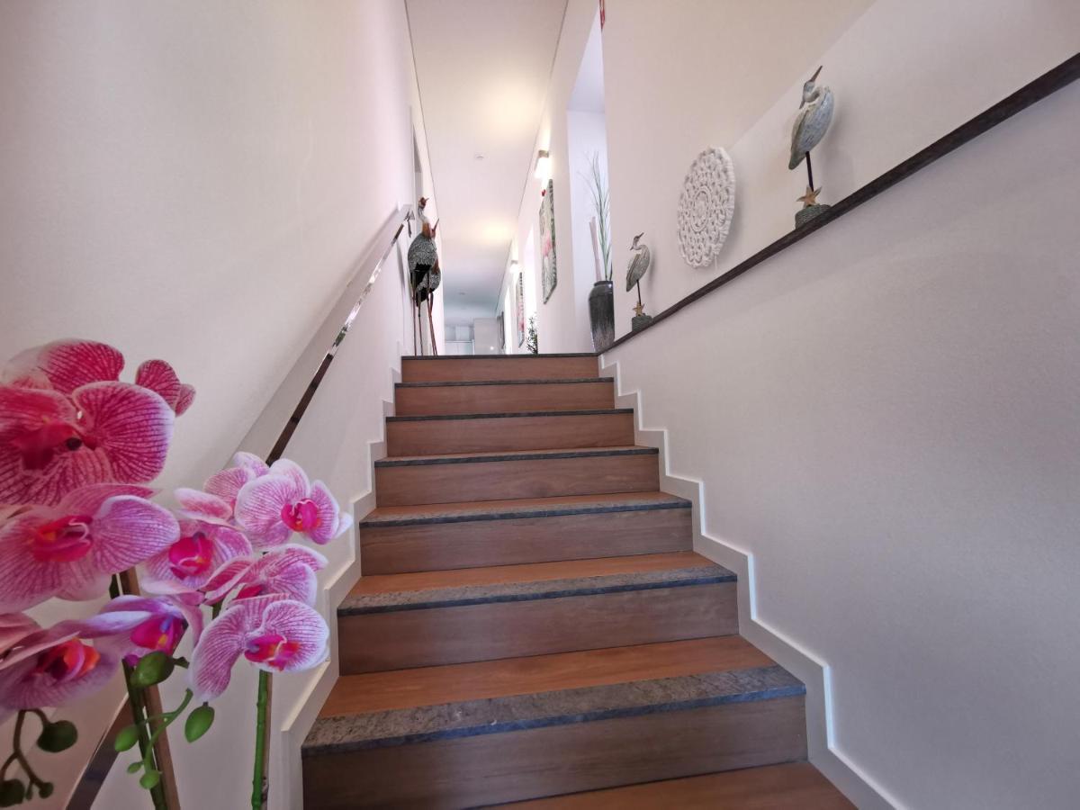 Charming Studios In Calheta Beach - Villa Esmeralda Экстерьер фото