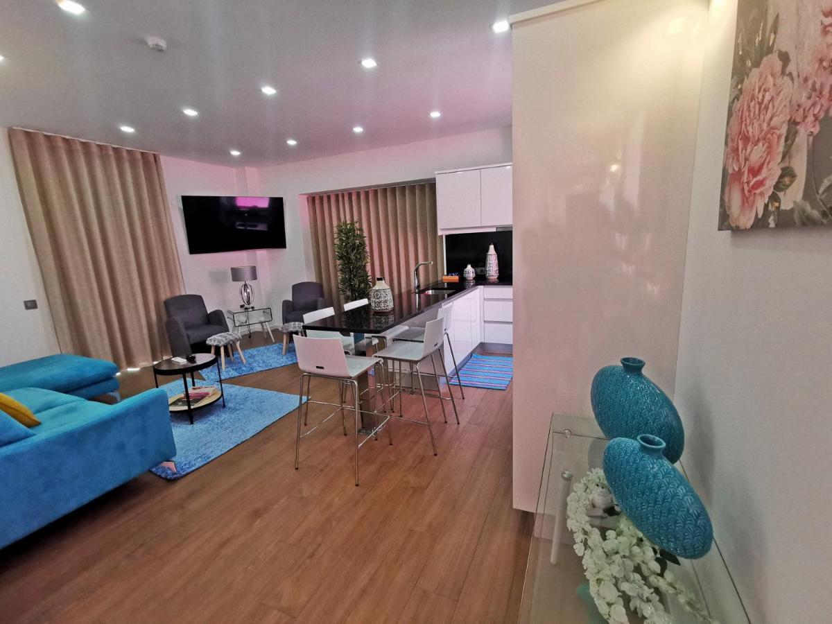 Charming Studios In Calheta Beach - Villa Esmeralda Экстерьер фото